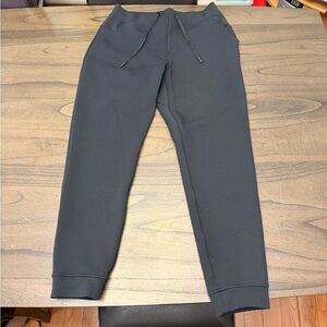 Lululemon Smooth Space Joggers